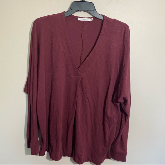 Lush Long Sleeve Dolman V-neck long sleeve oversized Top Burgundy size Small - Picture 3 of 7